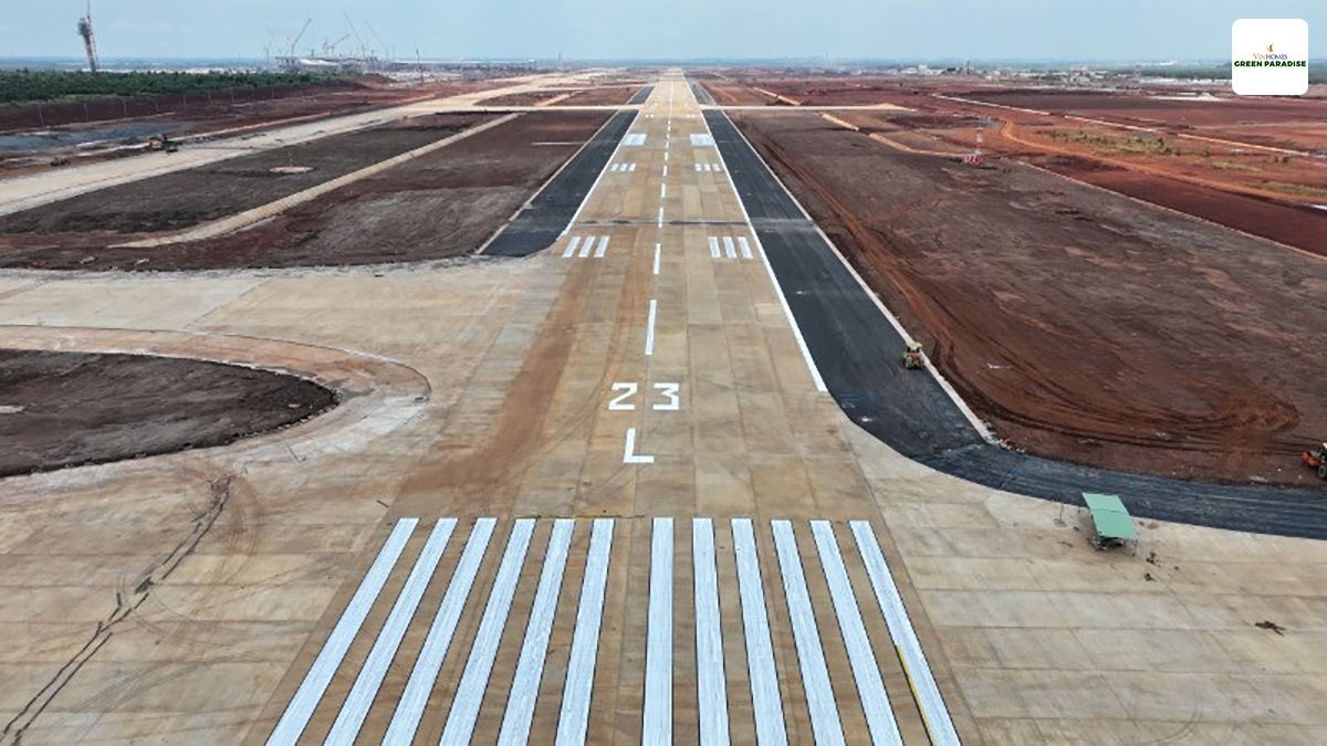 Hình ảnh đường băng số 1 sân bay đã chuẩn bị nền móng